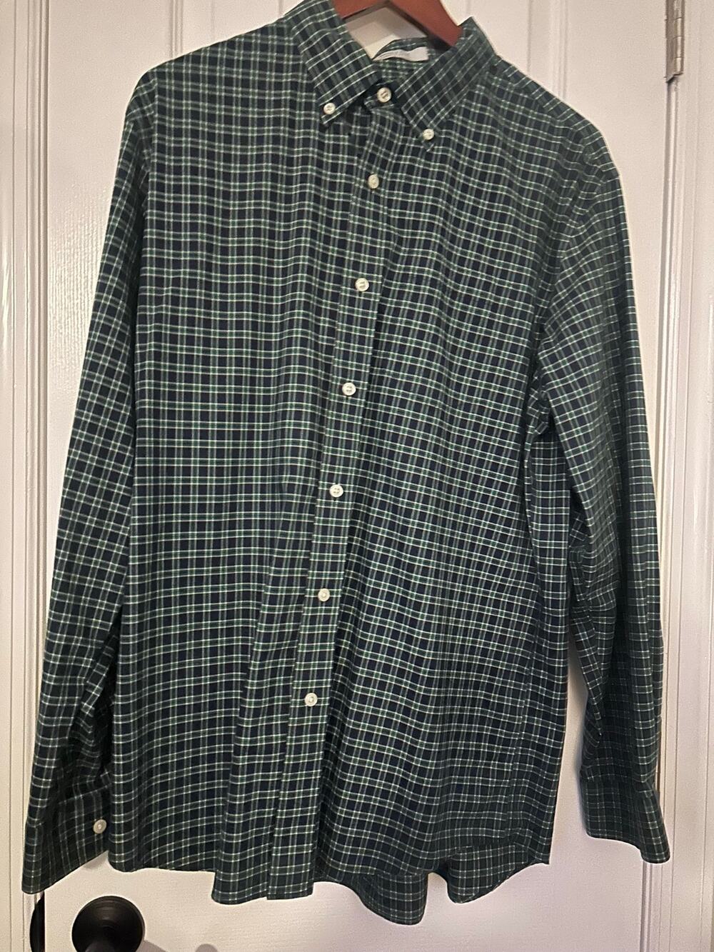 L.L. Bean Plaid Button Down Shirt Mens Large Wrinkle Free Slightly Fitted Green